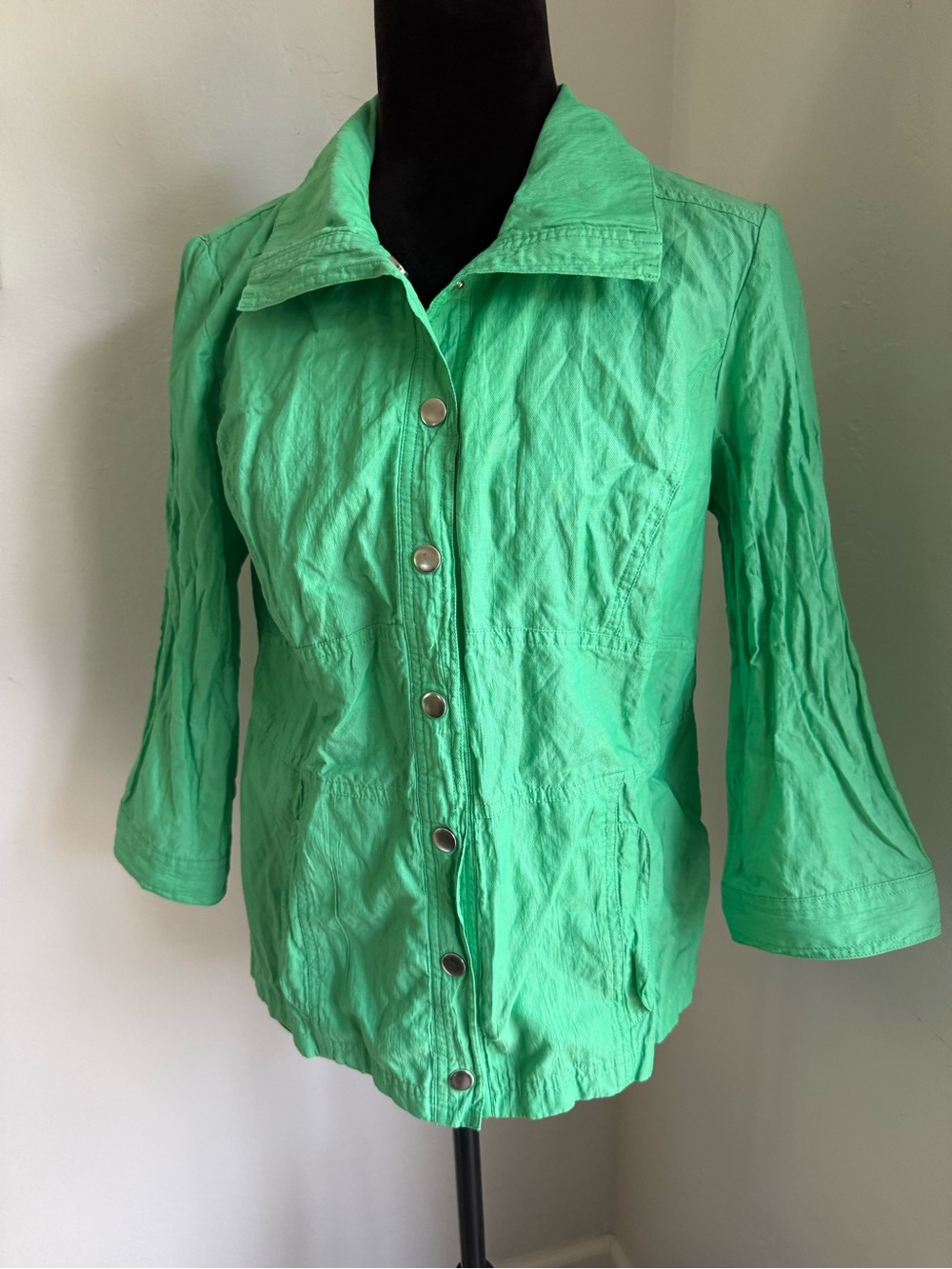 Women’s Lightweight Green Snap-Front Jacket Top (Size 1)